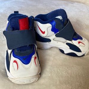 Nike Air Speed Turf sneakers